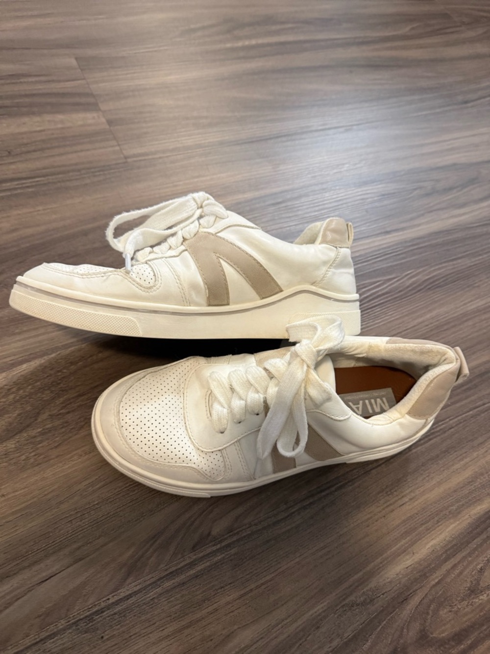 MIA White & Tan Women's Casual Lace-Up Sneakers